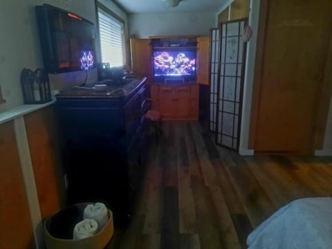 TV and multimedia, Bedroom