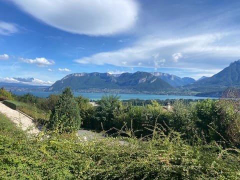 St-Jorioz Maison vue lac et montagnes 6pers House in Sévrier
