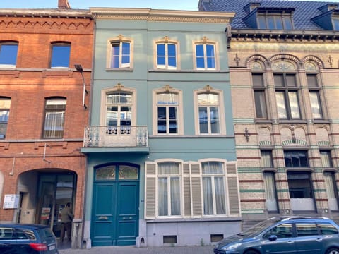 Property building, Summer