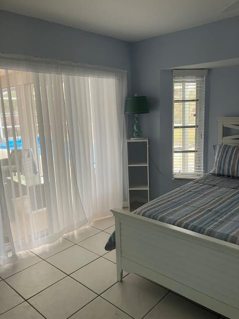 The Cottage House in Port Charlotte