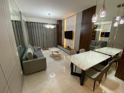 TV and multimedia, Living room, Dining area