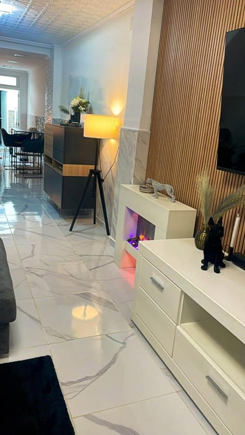 Stylish and renovated house House in Cullera