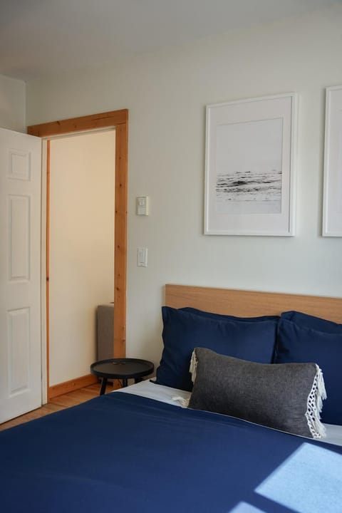 Sea Breeze Suite - Centrally Located in Ucluelet Apartment in Ucluelet