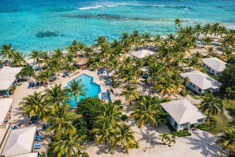 Nearby landmark, Day, Natural landscape, Bird's eye view, Beach, Pool view, Sea view, Swimming pool, sunbed