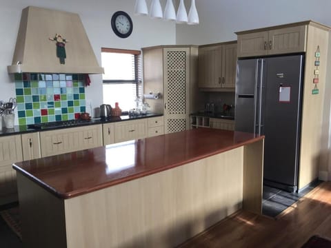 Well equipped home with breathtaking views House in Plettenberg Bay