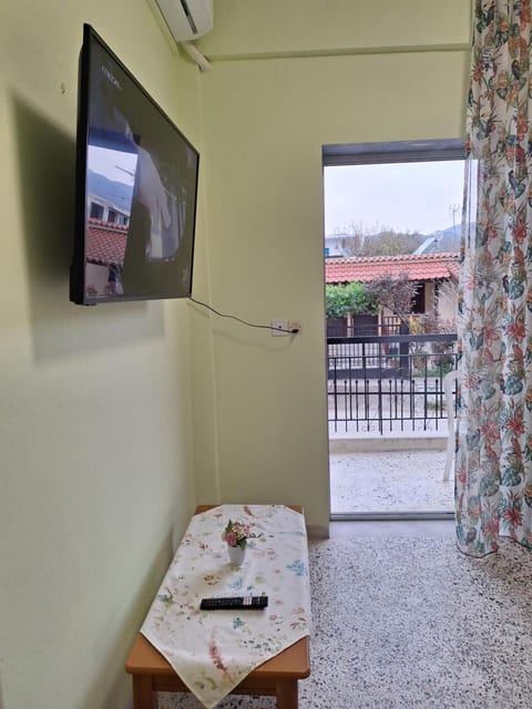 TV and multimedia, View (from property/room), Balcony/Terrace, air conditioner