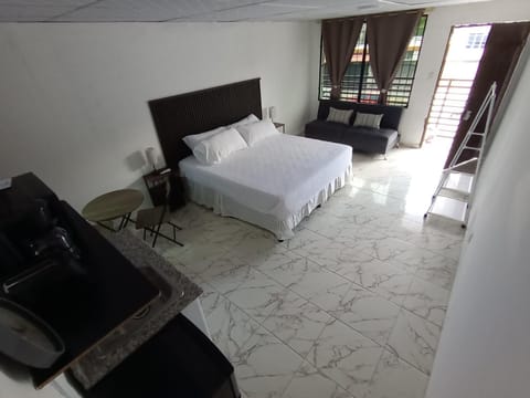 Bed, Living room, Photo of the whole room, Bedroom