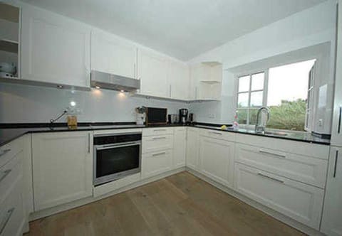 Residenz Ferienhaus Mia Villa House in Wenningstedt-Braderup