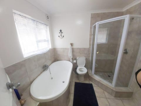 O' Kapetanios Langebaanaan House in Western Cape