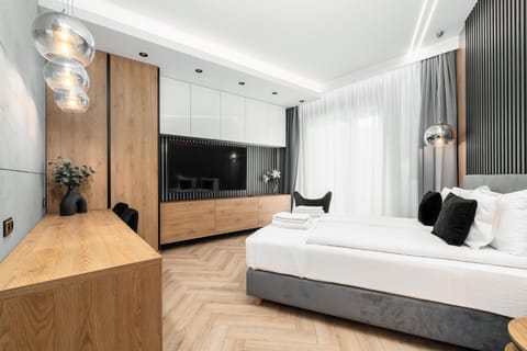 Bed, TV and multimedia, Other