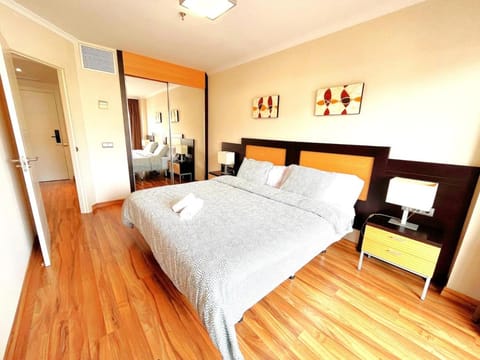 Bed, Bedroom, wardrobe