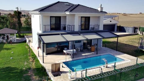Property building, Balcony/Terrace