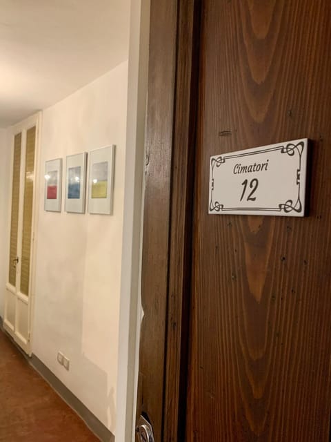 Cimatori12 Apartment in Florence