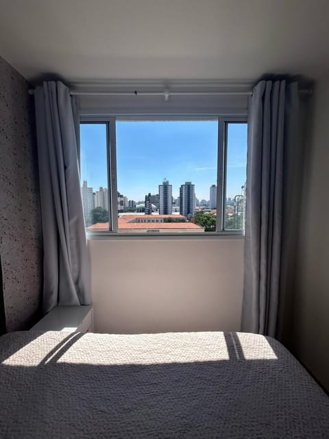 Bed, View (from property/room), Photo of the whole room, Bedroom