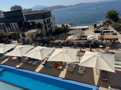 Pool view, Sea view, Swimming pool