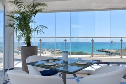 View (from property/room), Sea view, Breakfast, Buffet breakfast