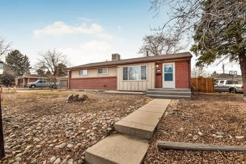 Three bedroom family home with off street parking and fenced yard House in Greenwood Village