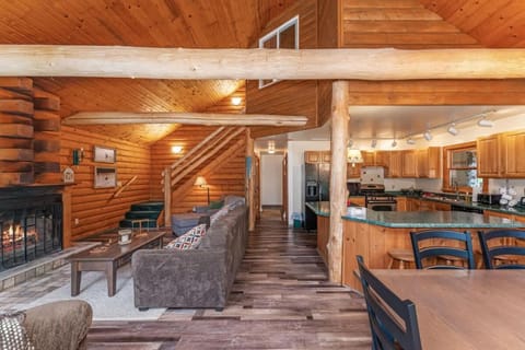 TB-19 Thunder Bay Resort Cabin 19 Cabin in Wisconsin