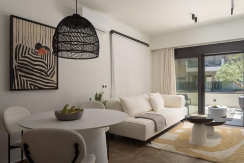 Living room, Seating area, air conditioner