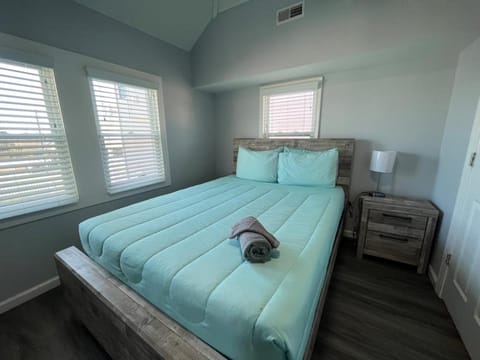 The Beacon Ocean City- 7 Bedrooms, Close to All! House in Ocean City