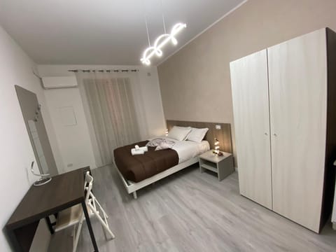 Bed, Photo of the whole room, Bedroom, wardrobe, air conditioner