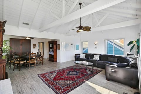 Grand Canal Getaway - Balboa Island House in Balboa Island
