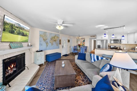 Ruby Villa B - Upper Unit for 6 House in Balboa Island