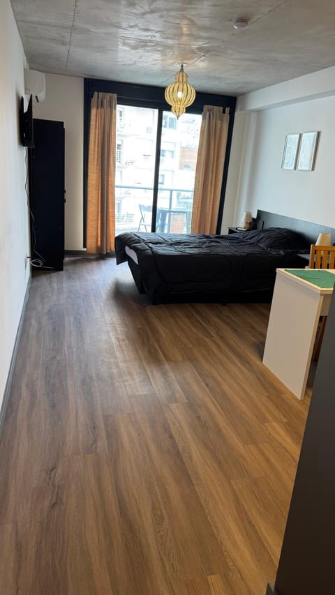 Bed, TV and multimedia, Bedroom