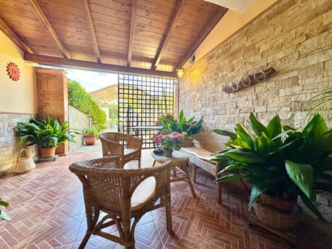 Patio, Balcony/Terrace