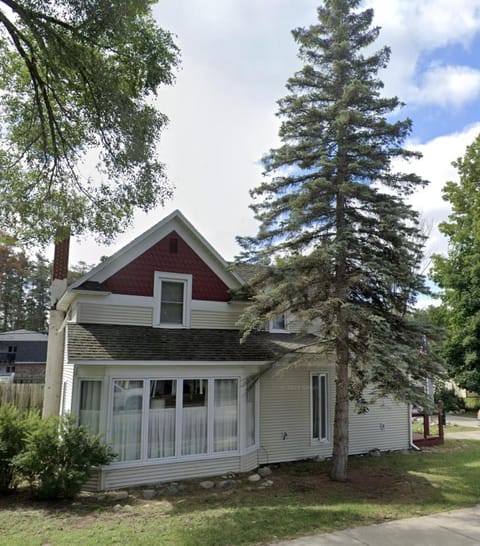 Property building, Garden, Street view