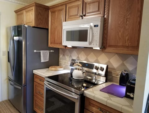 Lambs Landing Huron Family Vacation Home House in Huron