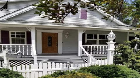 Lambs Landing Huron Family Vacation Home House in Huron