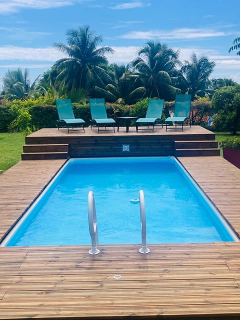 Swimming pool, Swimming pool