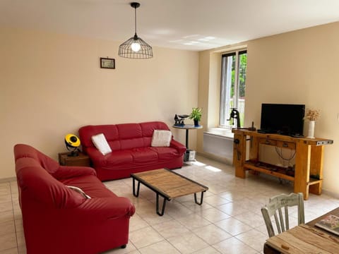 Gîte familial avec terrasse privative près de Beauval - FR-1-491-461 House in Centre-Val de Loire