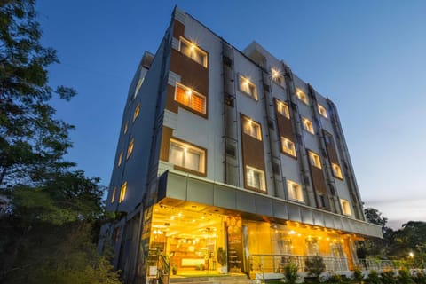 Property building, Night