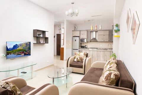 TV and multimedia, Living room, Dining area