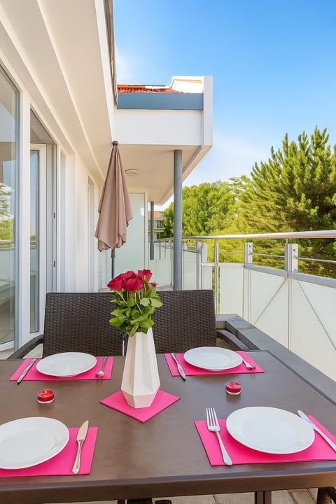 Balcony/Terrace, Balcony/Terrace