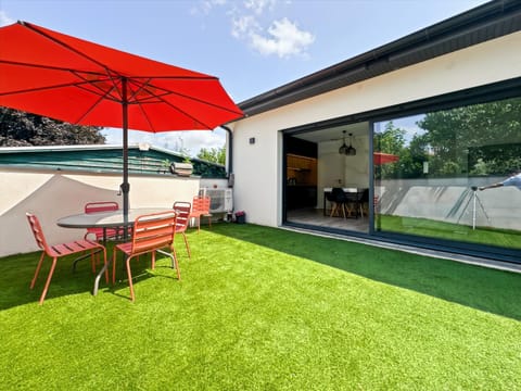 Patio, Spring, Day, Garden, Garden view