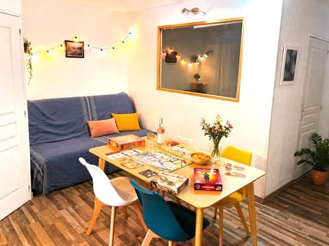 Seating area