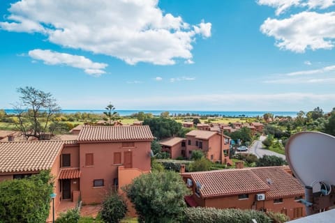 Charming Sea View, Modern house with garden ,Air Conditioning Apartment in Costa Rei