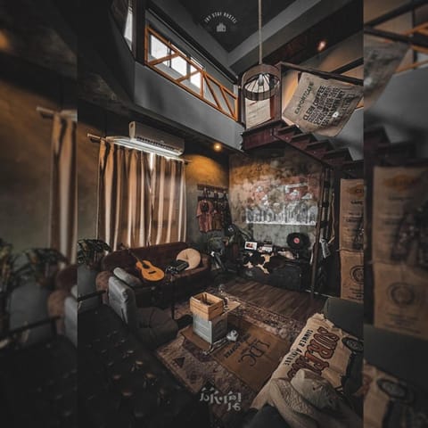 Communal lounge/ TV room