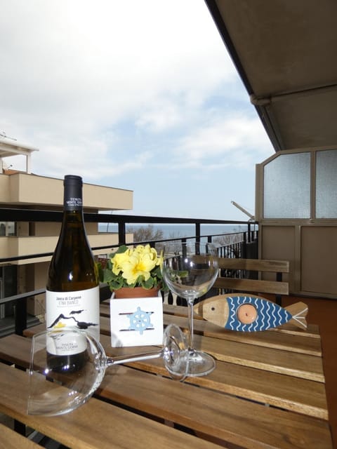 Day, View (from property/room), Balcony/Terrace, Sea view