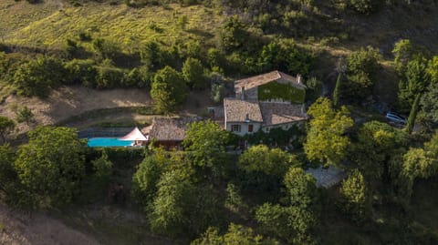 Property building, Bird's eye view