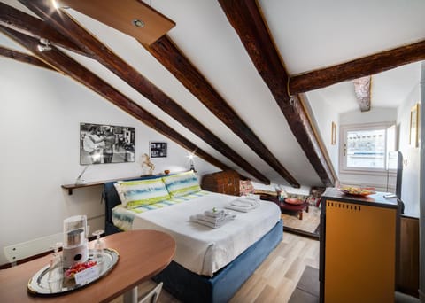 Mansarde Rive Apartment in Trieste