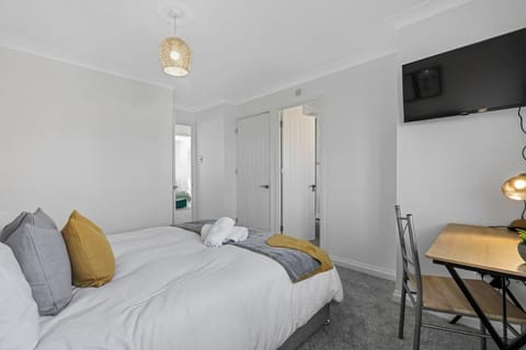 TV and multimedia, Bedroom