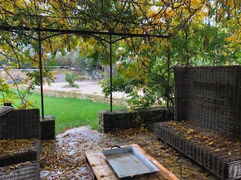 Studio piscine jacuzzi au milieu des vignes Apartment in Provence-Alpes-Côte d'Azur