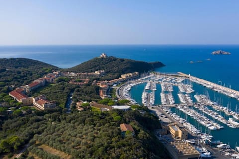 I Boboli app108 - vista mare Apartment in Punta Ala