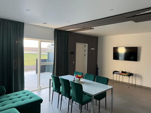 3 km to Legoland Apartment in Billund