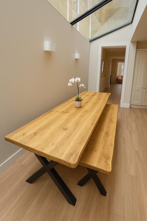 Stunning 5 bed house in enviable location House in Bath