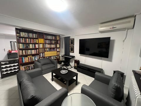 Library, TV and multimedia, Living room, air conditioner
